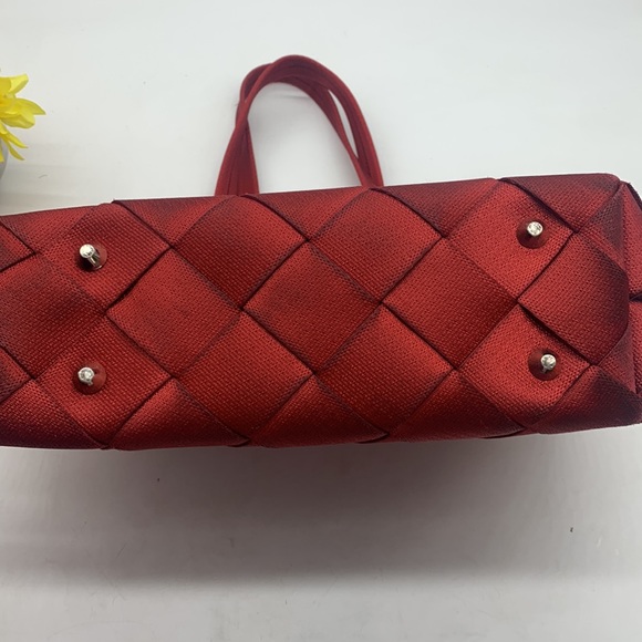 Maggie Bags Dark Red Seatbelt Tote Bag. MCB2611B - Picture 3 of 11